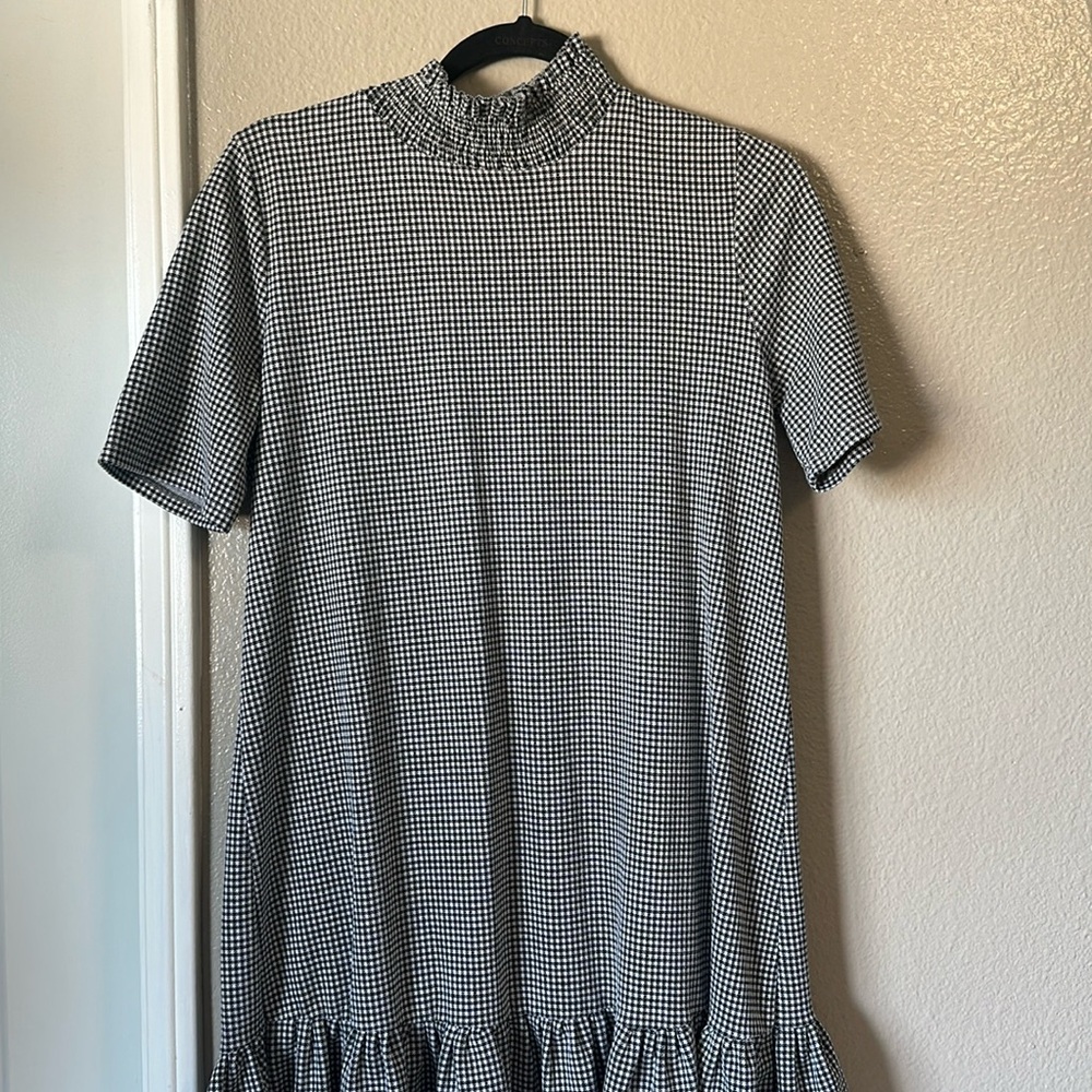 Zara checkered dress size medium